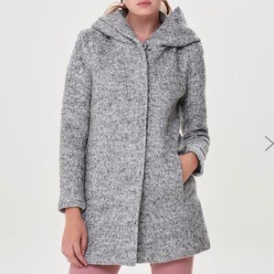 ONLY by Simons Hooded Bouclé Wool Coat